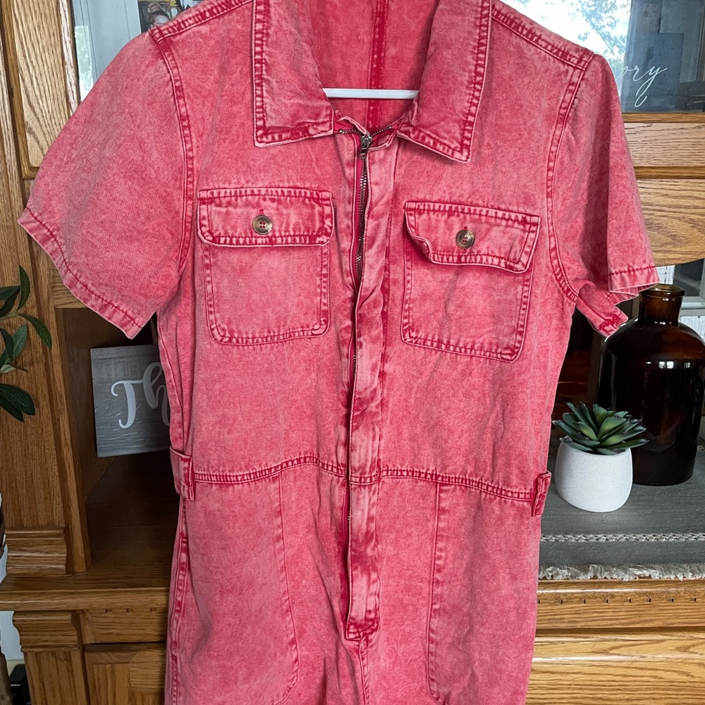 Vintage Red Jumpsuit with Washed Denim Style